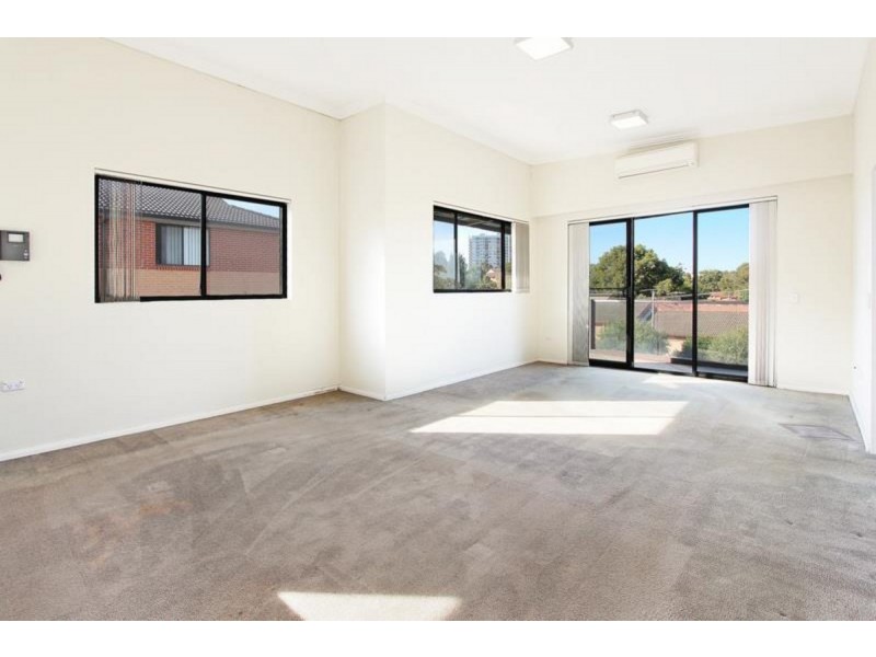 9/11 Pitt Street, Parramatta NSW 2150